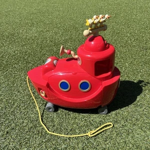 Luces y sonidos de trabajo Twirlywoos Big Red Boat incluye patos charlatanes - Imagen 1 de 8
