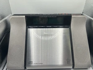 Panasonic RC-CD350 CD Clock Radio Playback Digital Tuner Weather CD-R/RW - Works - Picture 1 of 10