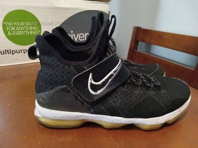 耐克 Zoom Lebron Soldier XI 黑色篮球运动鞋青少年尺寸 6.5Y 859468-002 — 第 1/4 张图片