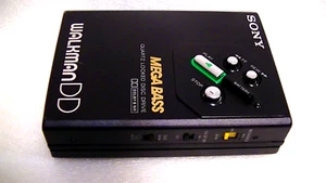 Restored VINTAGE SONY WALKMAN CASSETTE PLAYER WM-DD 30,  Works very well - Picture 1 of 7