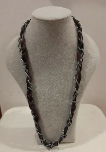COLLANA VINTAGE - CATENA COLOR argento E STRINGA IN TESSUTO VINACCIA - Foto 1 di 2