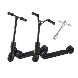 Finger Roller Skating Interaktives Fingerspielzeug Kleiner Stunt Scooter zu verkaufen - Bild 1 von 14