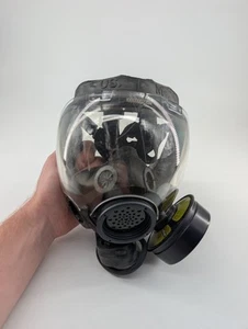 US Military Surplus MSA Millenium Gas Mask Medium w/ Filter Black - Picture 1 of 7