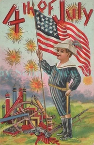 Cuatro de Julio - NIÑO CON BANDERA Y FUEGOS ARTIFICIALES - Postal en Relieve 4to Patriótico - Imagen 1 de 2
