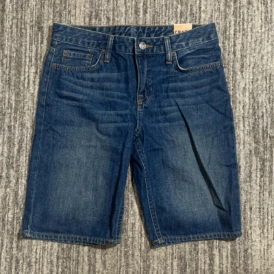 全新 Chaps 牛仔青少年 男孩 青少年 尺码 14 Spring II 蓝色牛仔裤 短裤 经典 — 第 1/4 张图片