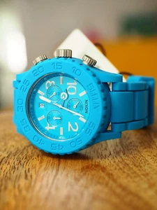Reloj Nixon 42-20 Goma Cronógrafo Azul Cielo A309-917-00 Nuevo Con Etiquetas - Imagen 1 de 22