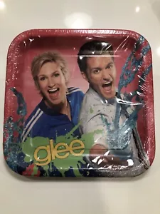8x Piatti Torta Vintage 2011 GLEE CAST 7”x7” Sigillati Monouso Punzone Ufficiale - Foto 1 di 2