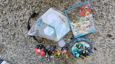 Wii U Disney Infinity Starter Pack, Skylanders Wii U Pack personagens sem fio - Imagem 1 de 4
