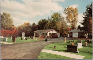 Southfield, Michigan Postcard "WIETECHA MONUMENT CO." Tombstones Grave Markers - Imagen 1 de 2