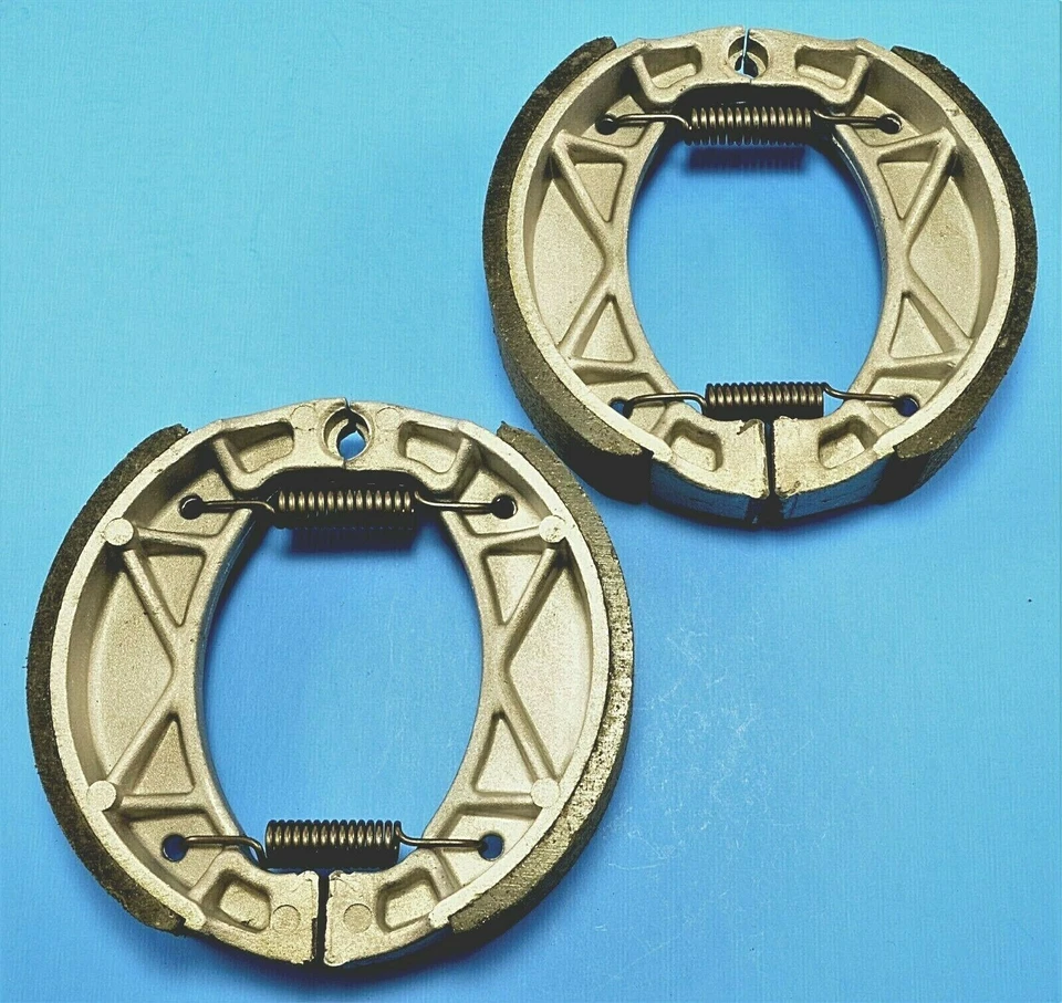 Zapatas de freno delanteras y traseras para YAMAHA TTR125 TTR125E (2000-2009) Foto 1 de 1