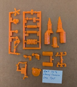 AMT 70 1/2 CHEVY CAMARO ENGINE UNBUILT WITHOUT INSTRUCTIONS!!! 1/25 - Picture 1 of 1