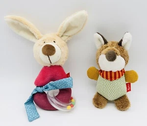 Sigikid Fuchs & Hase 🦊 Greifling Rassel Zahnungshilfe Motorik - Bild 1 von 9