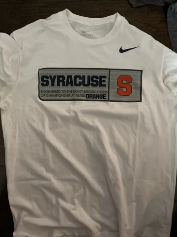 Nike Syracuse Basketball Men’s L Team Issued T Shirt Cover