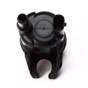 Válvula de purga de bote de vapor para Chevrolet Silverado 1500 GMC Sierra 1500 2014-24 - Imagen 1 de 4