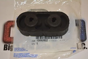2000-2015 Chevrolet Tahoe Suburban Exhaust Muffler Hanger Insulator new OEM - Picture 1 of 2