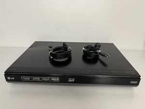 LG: Blu-Ray 3D + DVD + HDD Recorder (HR558D) + HDMI (No Remote) TESTED - Bild 1 von 8