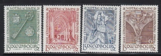 LUXEMBURGO Notre-Dame de Luxemburgo MNH Set Foto 1 de 1