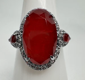 Size 8 Bomb Party Ring - RG38693 Boundless Sparkle - Ruby/Genuine Quartz on Hema - Picture 1 of 5