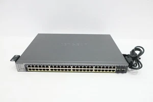 Netgear GS752TP 48-port Poe Gigabit Ethernet Smart Switch - Afbeelding 1 van 6