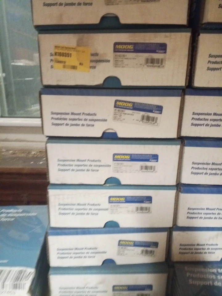 Moog K160351 悬架线圈弹簧座前部适合;起亚 Spectra 05-09 — 第 1/1 张图片