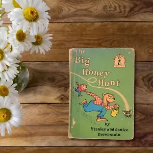 The Big Honey Hunt Hardcover Book - Foto 1 di 1