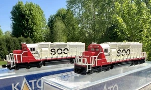 2 N Scale Kato SD40 Soo Line RR #6405 & #6400 New Old Stock 100% Custom NIB - Picture 1 of 8