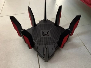 TP-LINK Archer AX11000 Tri-Band Wi-Fi 6 Gaming Router - Black/Red - Afbeelding 1 van 5