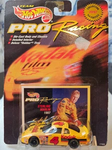 HOT WHEELS 1/64 Scale Car #4 1997 STERLING MARLIN KODAK RACING First Edition - Picture 1 of 2