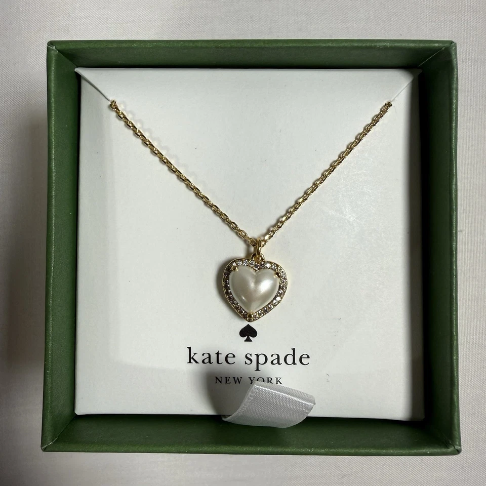 Collar Colgante Kate Spade Nueva York Perla y Circonita Cúbica en Forma de Corazón Nuevo con Etiquetas Foto 1 de 3