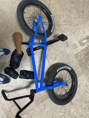 Bicicleta BMX Eastern Bikes Cobra con bujes y bielas de 3 piezas Foto 1 de 3