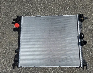 2017 - 2025 ALFA ROMEO GIULIA 2.0L ENGINE COOLANT COOLING RADIATOR OEM 50563151 - Picture 1 of 10