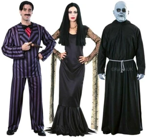 Costume vestito fantasia ufficiale famiglia Addams MORTICIA o GOMEZ o ZIO FESTER - Foto 1 di 5