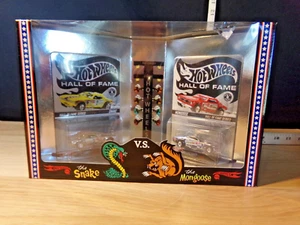 Serpiente del Salón de la Fama de Hot Wheels vs. The Mangoose, Don Prudhomme & Tom McEwen nuevo en caja - Imagen 1 de 7