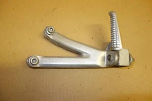 YAMAHA TZR250 TZR 250 3XV LH rear passenger footrest peg body frame - Picture 1 of 5