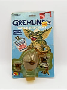 1984 Vintage Gremlins Water Hatchers Stripe Gizmo &Storage Pod Figure by LJN - Picture 1 of 9