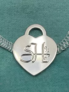 CIONDOLO CUORE VINTAGE TIFFANY & CO ARGENTO STERLING 925 inciso + sacchetto - Foto 1 di 6