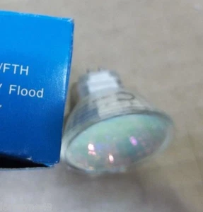 LAMPS 35W 35 Watt RED MR11 G4 BASE NEW IN THE BOX CLOER RED FTH W/GLASS - Picture 1 of 2