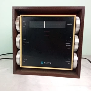 Radio Sanyo 21FA-454S Period Years' 60 Furniture Wood Vintage Design Modernism - Picture 1 of 13