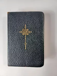1947 Ave Maria - A Manual of Catholic Devotions - Leather Pocket Size - Picture 1 of 14