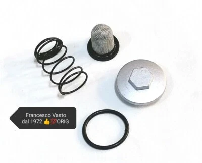 Tappo Scarico Olio Motore completo Scooter Inuversale Kimco Honda SYM Benelli al - Imagen 1 de 3