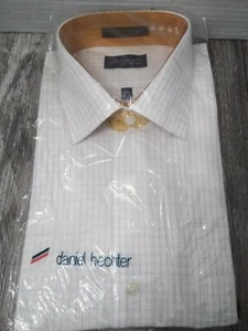 VTG. Daniel Hechter PARIS N.Y. MEN'S SHIRT WHITE CHECKED 15-1/2 34-35 FITTED - Picture 1 of 8