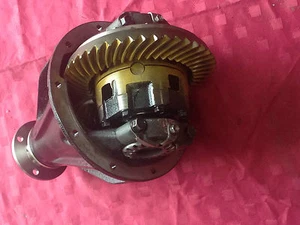 TOYOTA LANDCRUISER HZJ79 SERIES 4:3 LSD REAR DIFF - Picture 1 of 1