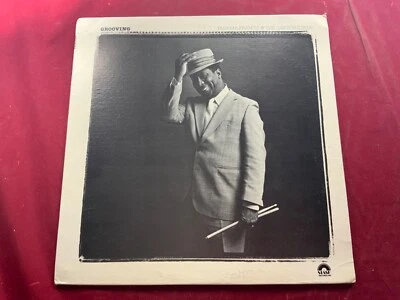 M5-51 PANAMA FRANCIS AND THE SAVOY SULTANS Grooving - 1982 - ST218 Foto 1 de 4