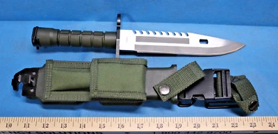 Smith & Wesson SW3G fixed blade Bayonet knife with case - Image 1 of 4