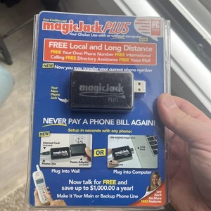 MAGICJACK PLUS DARMOWE LOKALNE POŁĄCZENIA MIĘDZYNARODOWE NA DUŻE ODLEGŁOŚCI - Zdjęcie 1 z 2