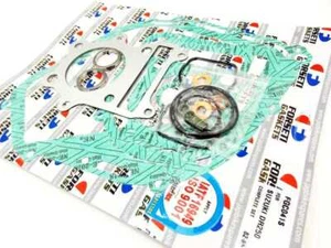 SUZUKI SP250 82-88 FORSETI COMPLETE ENGINE GASKET SET KIT - Picture 1 of 3