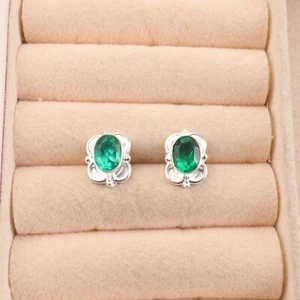 Pendientes de boda colgantes ovalados con bisel de plata de ley esmeralda verde natural - Imagen 1 de 6