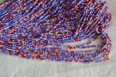 Antique Seed Beads, Patriotic,Red, Pinkish White And Blue, 7g; 17bpi, 1910s - Image 1 of 4