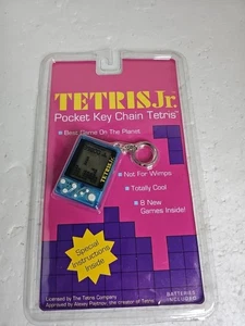 Vintage TETRIS Jr Pocket Keychain Game 1996 Mini Handheld Squaresoft Sealed - Picture 1 of 3