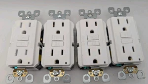 Leviton GFNT1-4W Paquete de 4 salidas GFCI 15A blancas (sin caja, ligero desgaste de almacenamiento) - Imagen 1 de 4